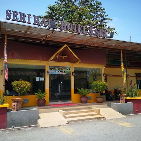 Seri Ratu Hotel & Spa Port Dickson Esterno foto
